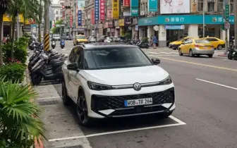 效率之快！大改款《Volkswagen T-ROC》無偽裝現身台灣 首波僅1.5T 48V