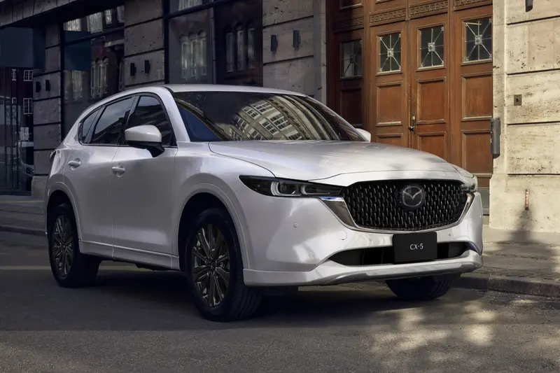 二代車款連續第九年獲得美國公路安全保險協會 (IIHS) 安全評估的最高評級「IIHS 頂級安全之選+」。