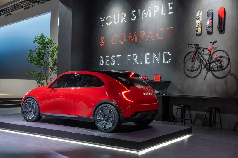 Mazda VISION X-Compact