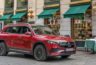 台灣也要比照才對！《Mercedes-Benz》甘願為美規EQB換電池了 釀2起火燒車 軟體更新2次沒用