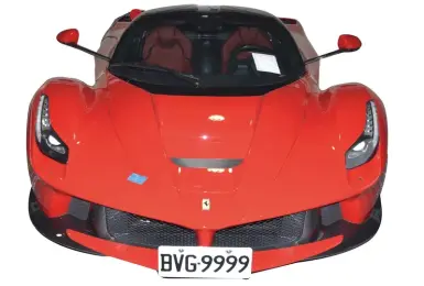 太子集團法拍名車｜Ferrari LaFerrari