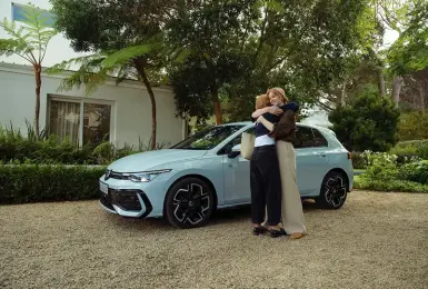 歡慶GTI 50週年 優惠14萬｜《Volkswagen Golf GTI》低至133.8萬元起 入手德製經典鋼砲掀背車