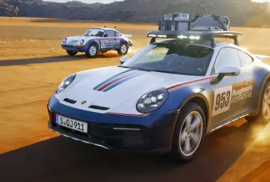 太子集團法拍名車｜Porsche 911 Dakar