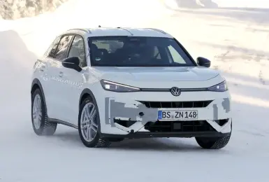 EA888續寫傳奇！大改款《Volkswagen T-Roc R》靠48V通過歐7 輸出有望上調至333匹