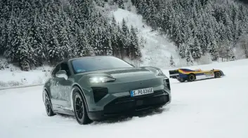 千匹俱樂部｜《Porsche Cayenne Turbo Electric》零百2秒半 769萬元起