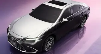 致敬麥巴赫？！《Lexus ES200》月影雙色特仕車 貼膜更顯奢華