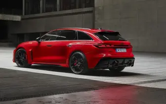 全新《Audi RS5》太重？ 官方：開起來感覺不到它變重 且輕盈靈動