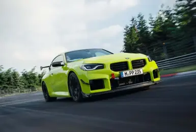 BMW M2 升級不等於換引擎？BMW 用賽道套件把入門 M 推向更極端