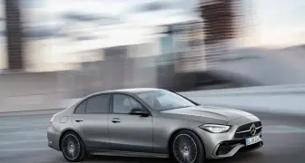 2026年3月購車優惠｜賓士歡慶140週年 C-Class等車系推140萬0利率 GLC加碼到160萬！