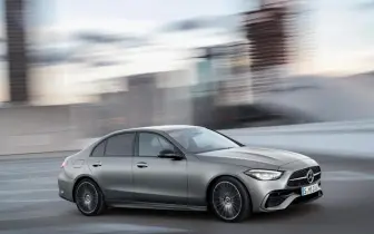 2026年3月購車優惠｜賓士歡慶140週年 C-Class等車系推140萬0利率 GLC加碼到160萬！