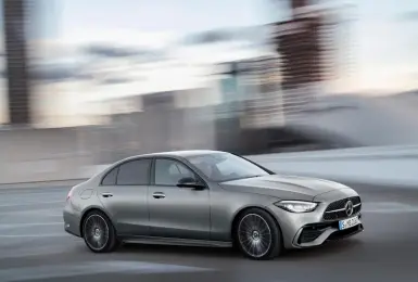 2026年3月購車優惠｜賓士歡慶140週年 C-Class等車系推140萬0利率 GLC加碼到160萬！