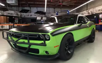 電影車追擊｜玩命關頭 Dodge Challenger R/T