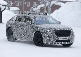 HR-V？大改款《Range Rover Velar》轉型電動車 跑旅氣息更濃厚