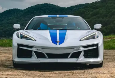 Corvette 要出更強大的混動車型？馬力上看700匹以上