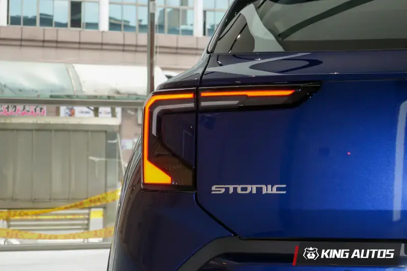 標配 Star Map LED 星圖式頭尾燈組