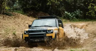 台灣挺進決賽！Defender Trophy 特仕車&原廠精品同步開賣