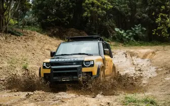 台灣挺進決賽！Defender Trophy 特仕車&原廠精品同步開賣