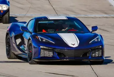 Chevrolet新款Corvette Grand Sport驚喜現身