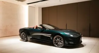開篷享受V12聲浪｜《Aston Martin Vanquish Volante》60周年紀念版抵台 全球僅60輛