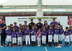 TAIWAN SUZUKI 攜手 MIZUNO 捐贈 ALLGRIP 合作棒球裝備予北投桃源國小