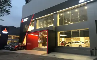 中華汽車連關8年燈 一年省182萬度電 國產ET35領跑物流減碳潮！