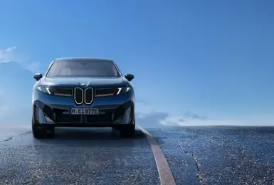 經銷端已接單中｜續航破800公里還只賣180萬起？BMW iX3這波定位是要打誰