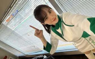 【國王車訊】車模美女收集 LEON RACING LADY 戸沢里美