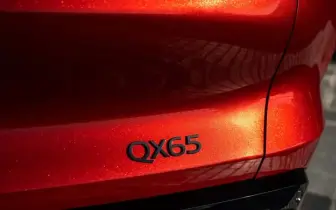 真金打底？Infiniti QX65 用「旭日紅」打造奢華新焦點