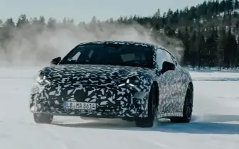 發表倒數！3馬達布局 純電 Mercedes-AMG GT 4-Door Coupé 承襲自AMG GT R技術 雪地狂奔