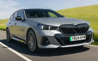 為什麼電動車很難變輕？關鍵不只是電池