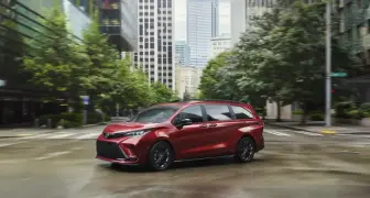 現款《Toyota Sienna》價格讓你懷疑人生 新年式送測 新增四驅車