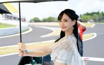 【國王車訊】車模美女收集 R’Qs Racing Girls 美波みゆ