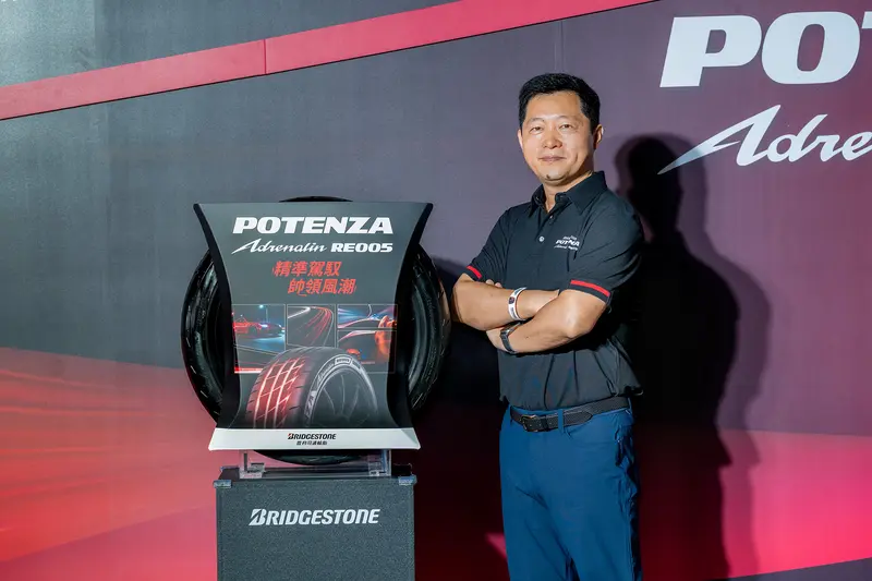普利司通總經理－楊哲出席產品發表會，為新一代全能街胎的誕生拉開序幕（圖／普利司通輪胎提供）
