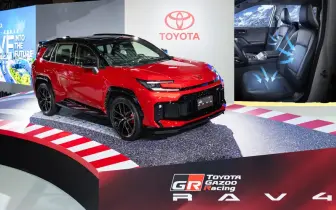 車美仕神助攻！《Toyota RAV4》可選配通風椅 與Lexus一樣吸入式 可聲控
