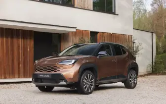 注入 GR 賽道靈魂！小改款歐規 Toyota Yaris Cross 升級5代油電 兼具熱血與省油