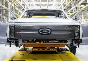 回到2戰時期！川普政府擬將《Ford》工廠轉為軍事用途