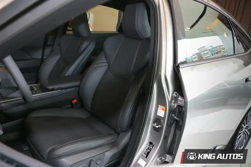 200萬的油電車才有雙前座通風與加熱