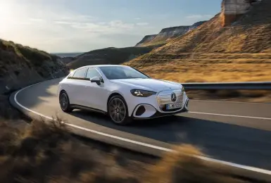 800V科技與762km續航掛帥！全新 Mercedes-Benz 純電 S-Class科技全面下放