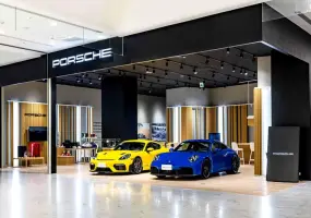 《Porsche》進駐台中漢神洲際 近距離體驗跑車與精品
