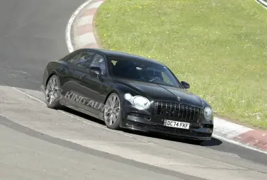 7年還不改款 MSB底盤沒換過！《Bentley Flying Spur》再次小改款 對手直指Maybach S-Class
