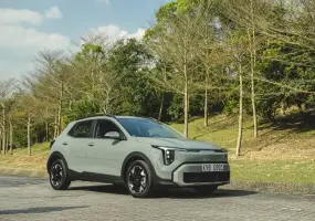 Kia 4月接單破千張 Stonic領牌翻倍成長 新能源戰略在台站穩陣腳