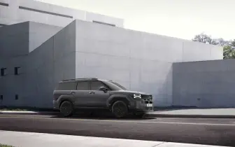 勞資談判破局《Hyundai》韓國工廠罷工 《Santa Fe》產線每日停擺8小時
