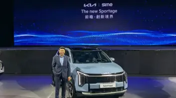 119.9萬起！小改款《Kia Sportage》1.6T油電車 平均油耗20km/L 舊換新可10萬全拿 大電池保固8年