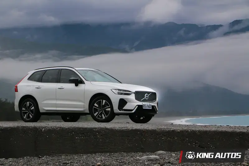 本次試駕車款為二次小改款Volvo XC60 B5 Plus