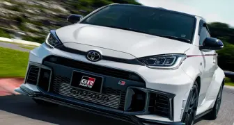 Toyota GR Yaris 要進化了！下一代恐變成「油電小鋼炮」