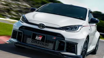 Toyota GR Yaris 要進化了！下一代恐變成「油電小鋼炮」