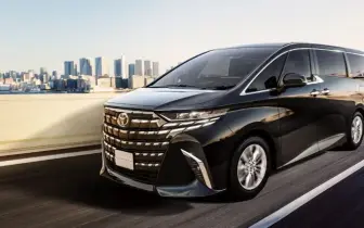 Toyota Alphard 小改款將登場！豪華 MPV 可能全面油電化