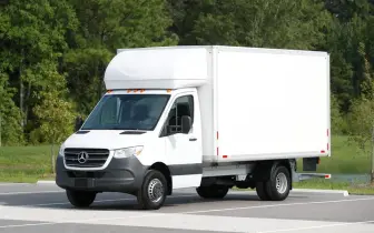 《賓士》德國工廠傳將停產Sprinter 轉型生產軍用裝甲車 