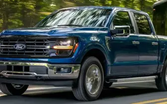 美國神車正式攻進歐洲！Ford F-150 帶著 V8 引擎登場，歐洲街頭要變天了？
