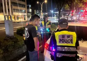 毒駕零容忍！中正一警深夜十面埋伏 唾液快篩陽性即刻逮捕
